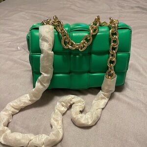 Green Quilted Chain Shoulder Bag